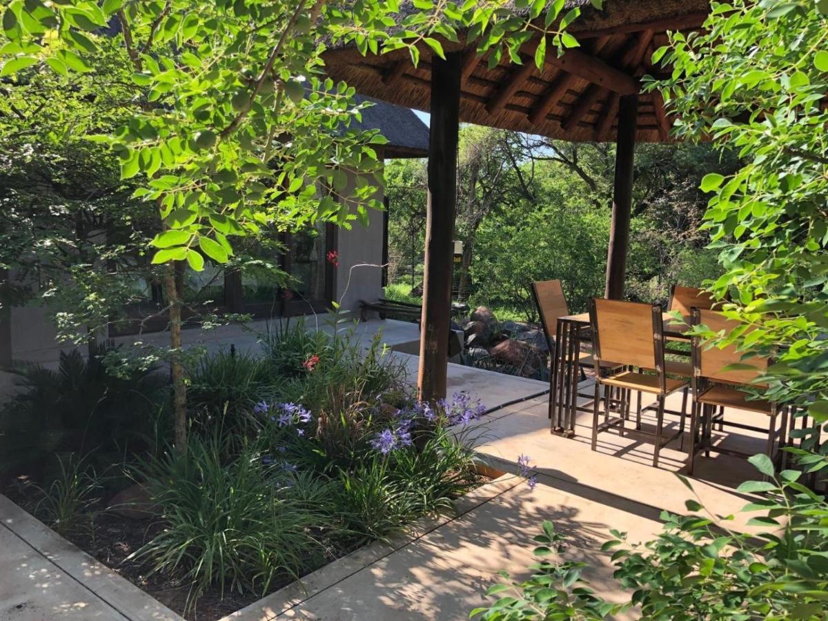 11 Raptors Lodge Hoedspruit Exterior photo